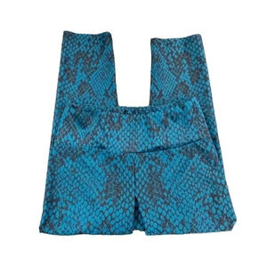 Goldsheep Snake Print Crop Leggings